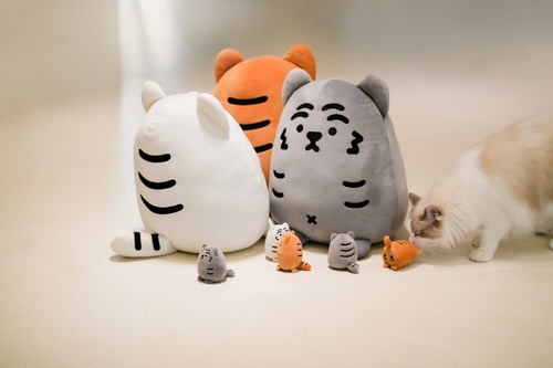 *MUZIK TIGER*選べる3種 35*40 ジャイアント 太っちょ虎 虎 クッション *MUZIK TIGER*選べる3種 35*40 ジャイアント 太っちょ虎 虎 クッション