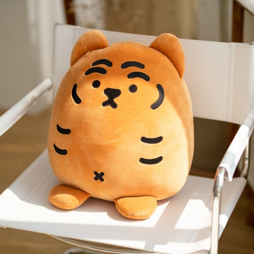 *MUZIK TIGER*選べる3種 35*40 ジャイアント 太っちょ虎 虎 クッション *MUZIK TIGER*選べる3種 35*40 ジャイアント 太っちょ虎 虎 クッション