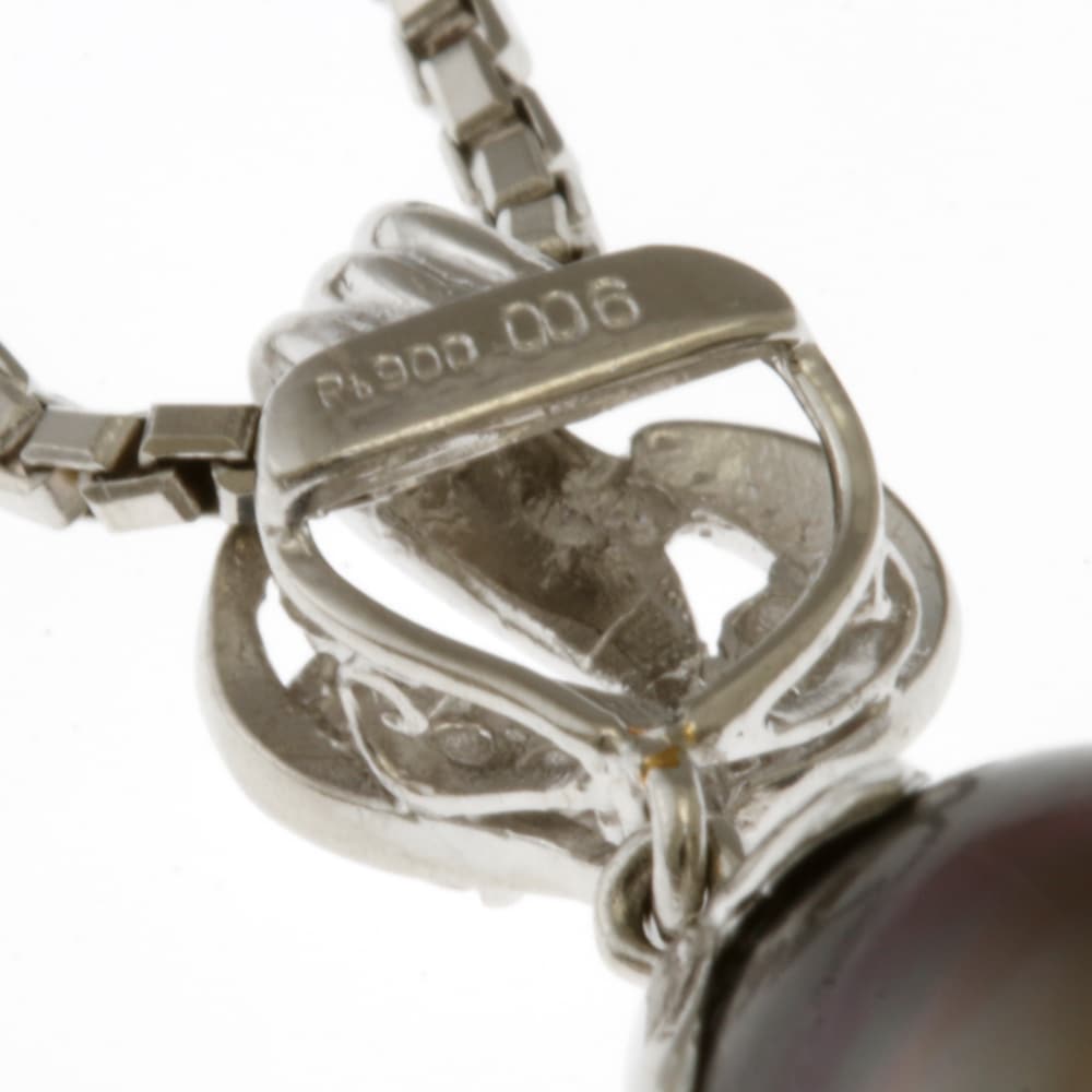 ネックレス Pt850プラチナ パール 中古 美品 ネックレス Pt850プラチナ パール 中古 美品