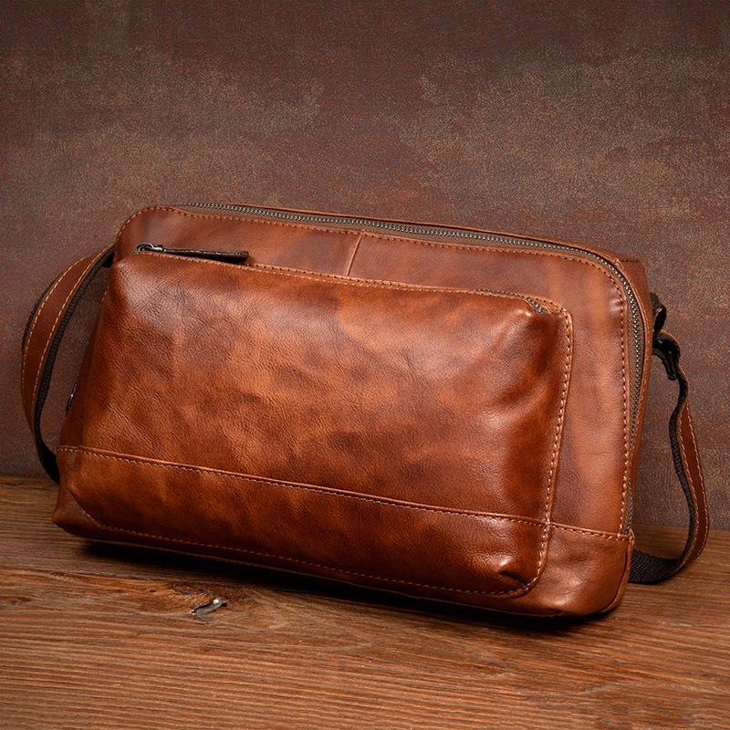 ゆっくり時間復古の純手拭の色の真皮斜めショルダーバッグ頭層植なめし革革の男性のバッグカジュアルな肩のバッグ潮のバッグ ゆっくり時間復古の純手拭の色の真皮斜めショルダーバッグ頭層植なめし革革の男性のバッグカジュアルな肩のバッグ潮のバッグ