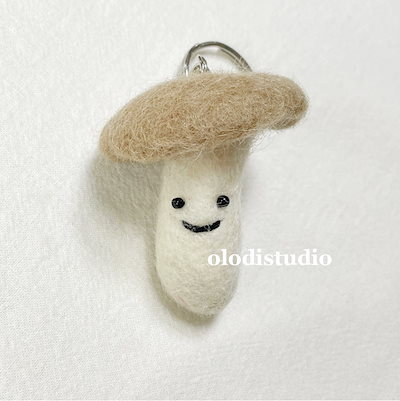 確認用　羊毛フェルト 牛とニンジン 送料無料💗仲良しうさぎさんとおやつのにんじん🥕 羊毛フェルト