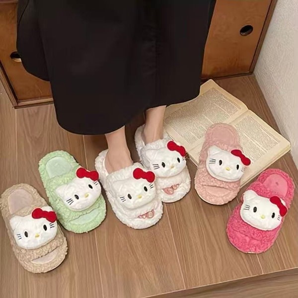 Qoo10] サンリオ スリッパ ハローキティ 秋と冬 もこもこ