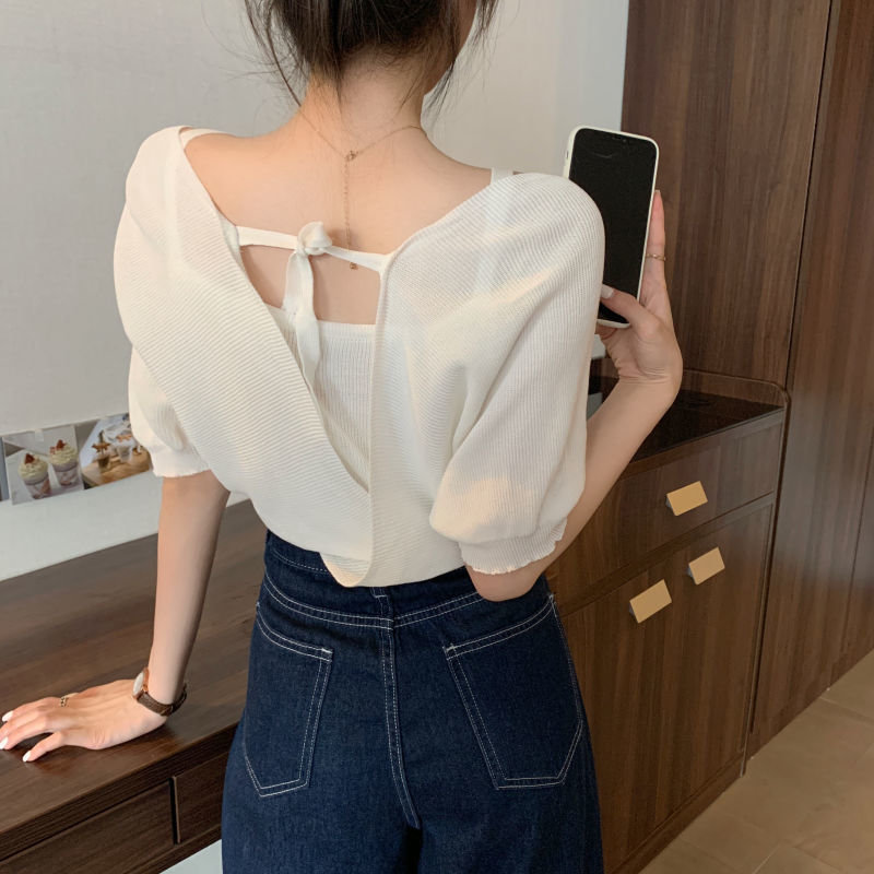 2021年夏に女性向けにデザインされたフェイクツーピースウエスト半袖セーター新しいスリムフィットショートボトムトップ 2021年夏に女性向けにデザインされたフェイクツーピースウエスト半袖セーター新しいスリムフィットショートボトムトップ