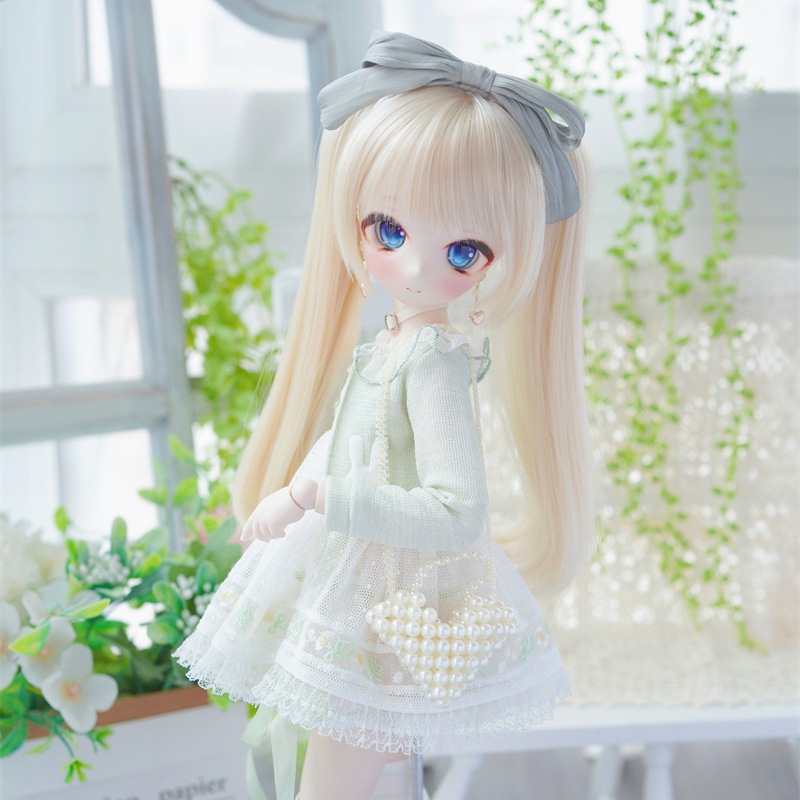 ♥ホワイトの可愛いヴィンテージ揺りかご♥ BJDドール用ウィッグ wig ⭐️スーパーロング カーリーヘアー カール