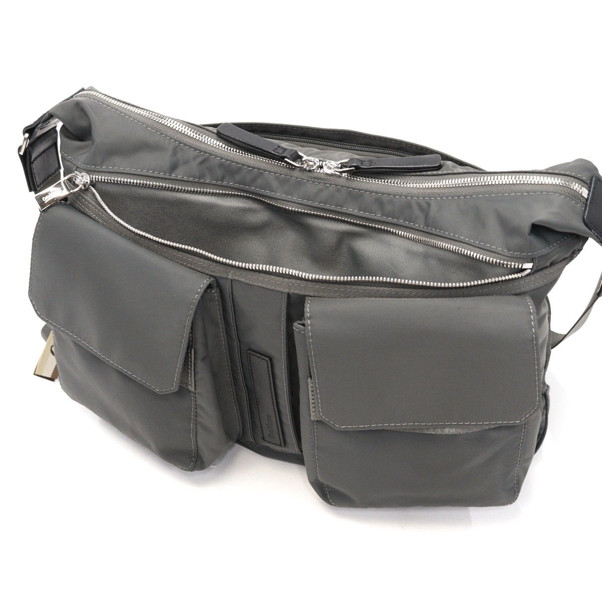 日本正規品 ショルダーバッグ メンズ レディース 斜めがけバッグ ブランド 大容量 バッグ 大きめ 通勤 大人 上品 おしゃれ 旅行 A4 11L 横型 Tattica タッティカ 92942