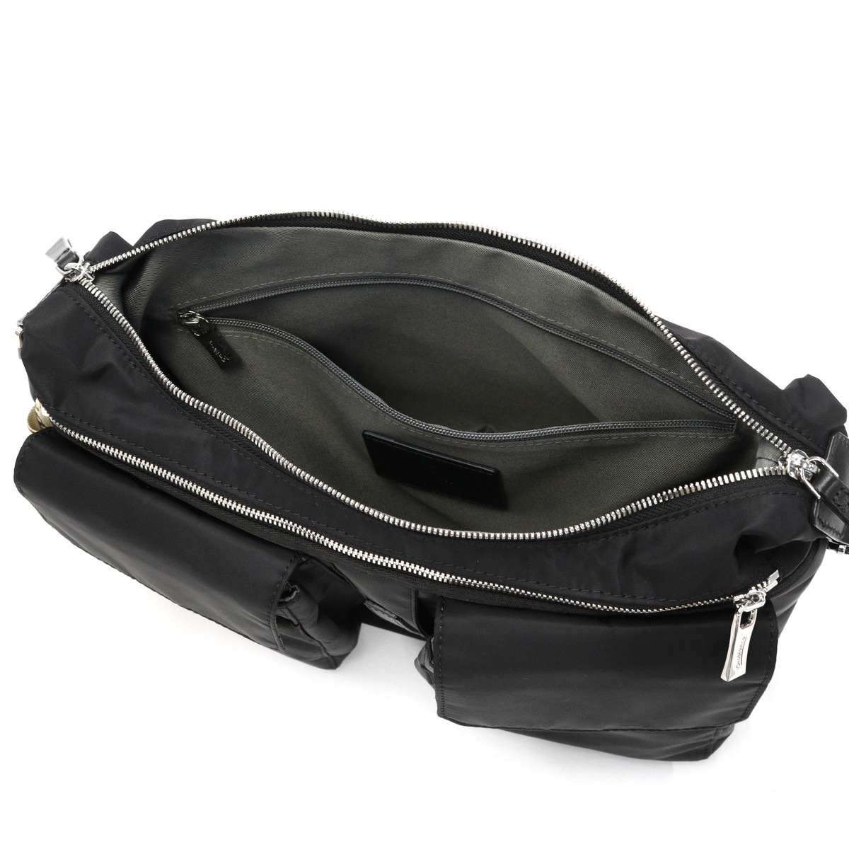 日本正規品 ショルダーバッグ メンズ レディース 斜めがけバッグ ブランド 大容量 バッグ 大きめ 通勤 大人 上品 おしゃれ 旅行 A4 11L 横型 Tattica タッティカ 92942