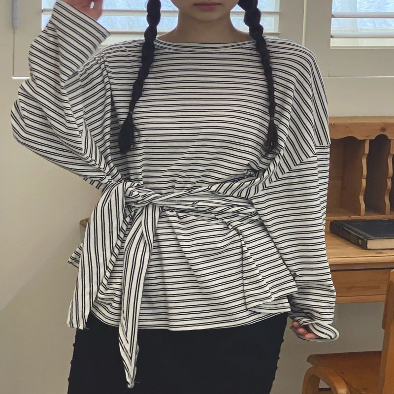 フロントリボン付き ボーダーロングスリーブトップス(韓国セレクトショップ)