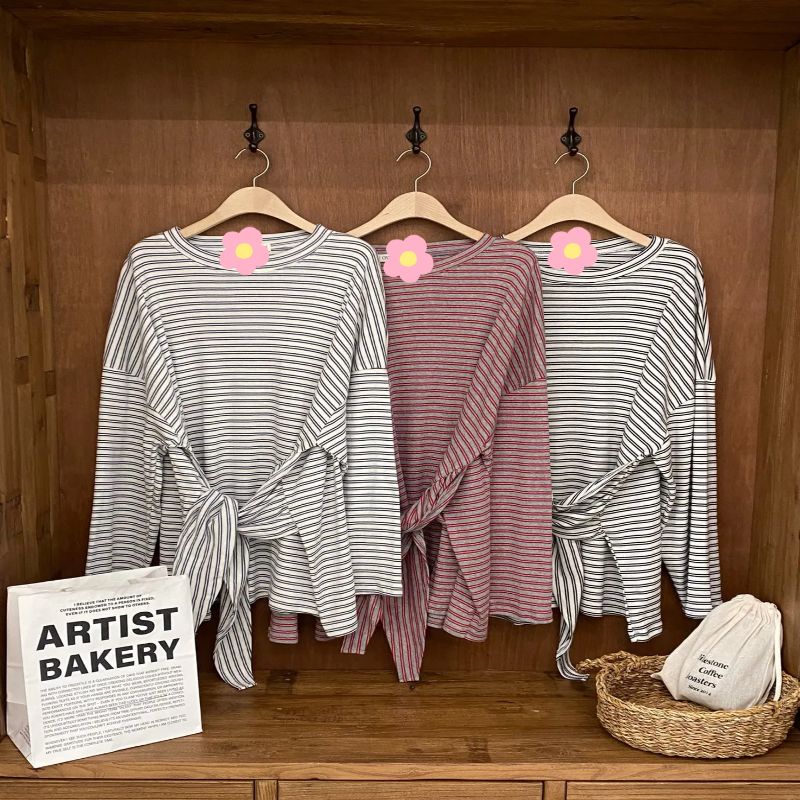 フロントリボン付き ボーダーロングスリーブトップス(韓国セレクトショップ)