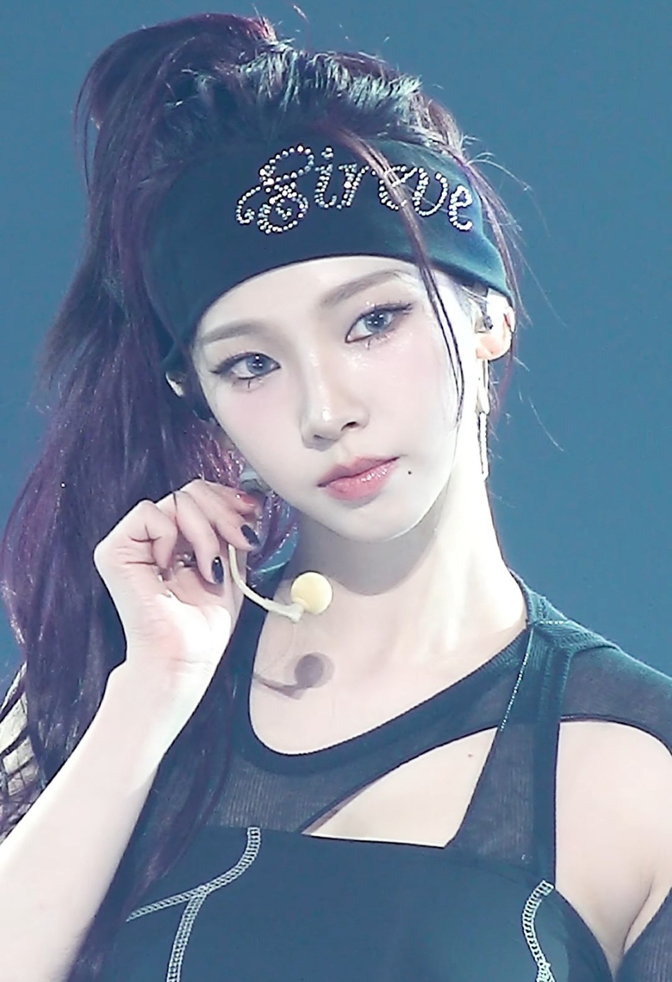 aespa カリナ karina着用 LETTERING HAIR BAND (BLACK)