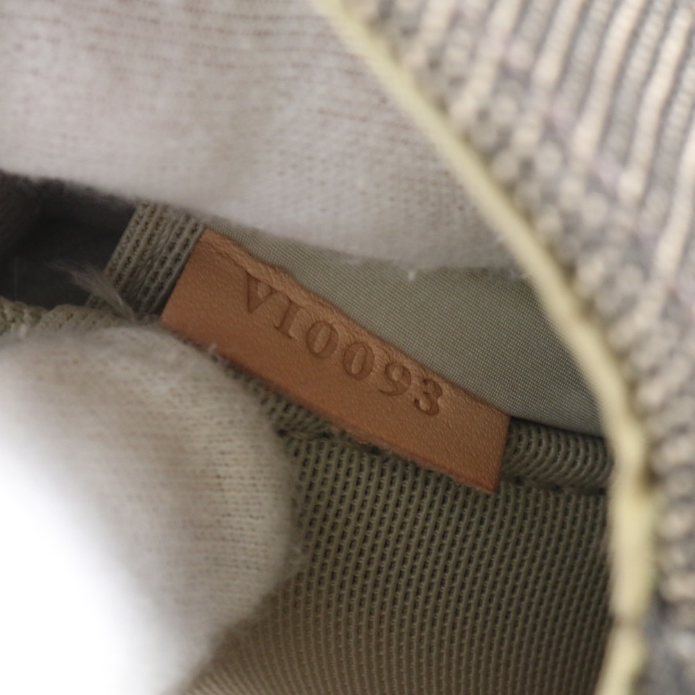 美品 ダミエ ジェアン メサジェ M93030 レザー×キャンバス ショルダーバッグ 斜め掛け メッセンジャー ビジネス 通勤 トート A4 メンズ EEE CP31-9 中古 美品 ダミエ ジェアン メサジェ M93030 レザー×キャンバス ショルダーバッグ 斜め掛け メッセンジャー ビジネス 通勤 トート A4 メンズ EEE CP31-9 中古