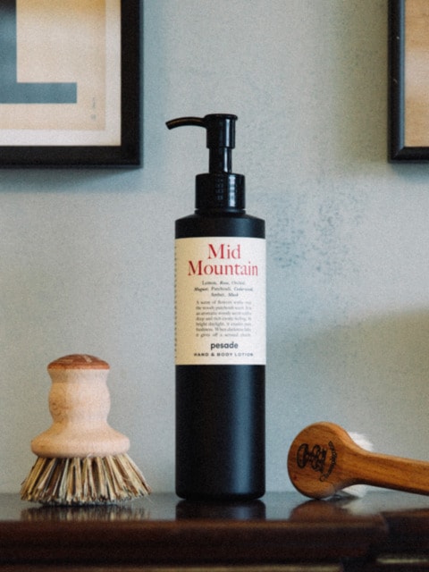ペサードミッドマウンテンハンド&ボディローション250ML ペサードミッドマウンテンハンド&ボディローション250ML