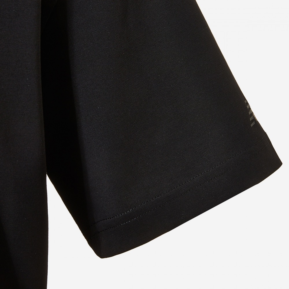 ニューバランス UNI NB ボーイトラベル T シャツ NBNEEB1513-(19) ブラック ニューバランス UNI NB ボーイトラベル T シャツ NBNEEB1513-(19) ブラック