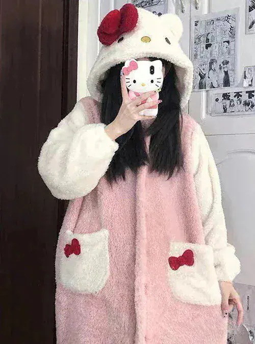 Qoo10] サンリオ パジャマ着 着ぐるみ 人気 モコモコ 長