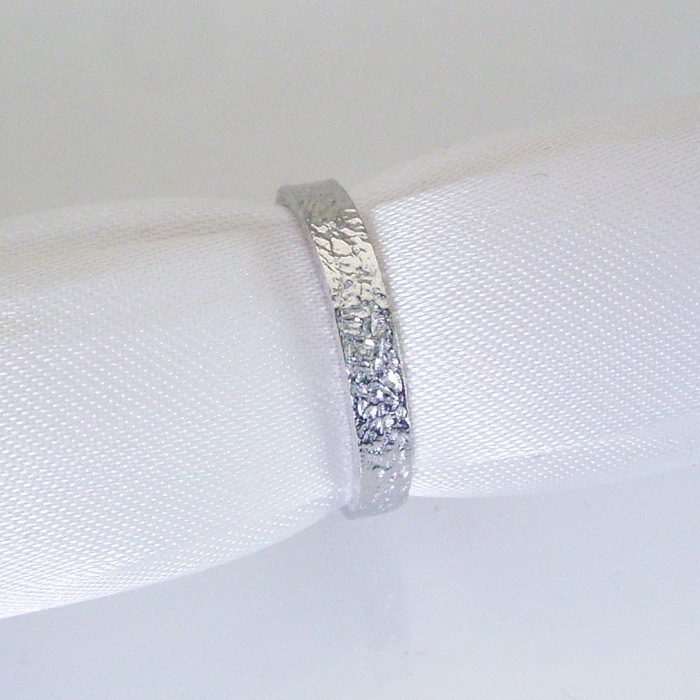 指輪 リング プラチナ Pt950 アクセサリー 地金 槌目 つちめ テクスチャ デザイン 品番ma-0434 2営業日前後の発送予定 指輪 リング プラチナ Pt950 アクセサリー 地金 槌目 つちめ テクスチャ デザイン 品番ma-0434 2営業日前後の発送予定