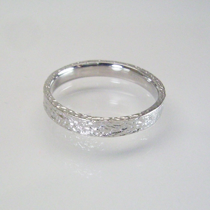 指輪 リング プラチナ Pt950 アクセサリー 地金 槌目 つちめ テクスチャ デザイン 品番ma-0434 2営業日前後の発送予定 指輪 リング プラチナ Pt950 アクセサリー 地金 槌目 つちめ テクスチャ デザイン 品番ma-0434 2営業日前後の発送予定