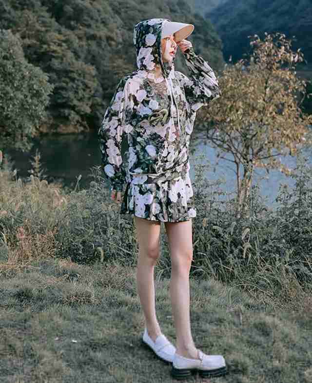 新品 水陸両用 花柄 UVカーバ 透ける UVカッド ビキニ 3点セット 水着 可愛い プレゼント 高校生 20代 韓国 め へそ出し 大きサイズ 細見え セパレート パンツ レディース 胸パッド付