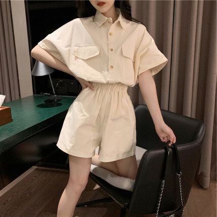 セットアップ 半袖 レディース シャツ ブラウス ショート パンツ 上下 セット アプリコット 襟付き 楽ちん きれいめ かわいい シンプル カジュアル おしゃれ 着痩せ 普段使い お出かけ デート
