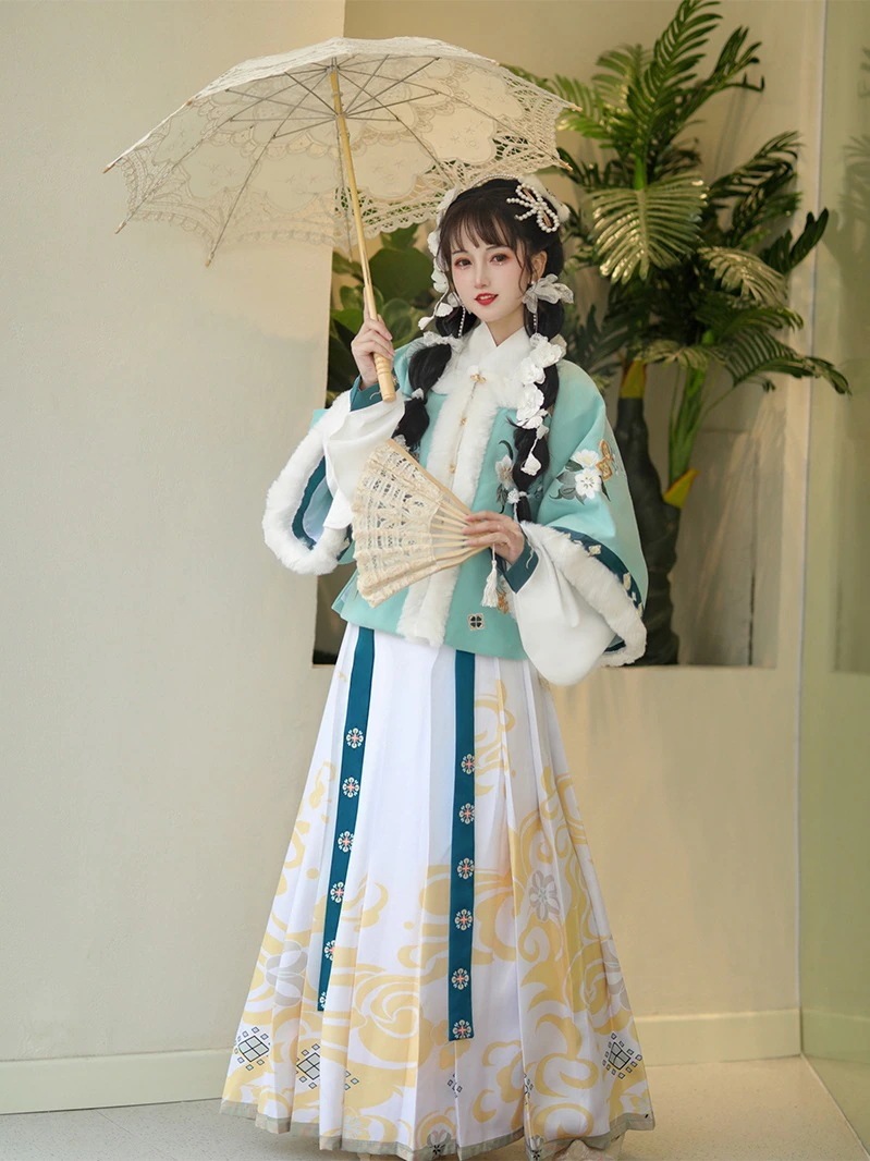 南源明代漢服中国風結婚式服冬改良厚く暖かい新年衣装大晦日服 南源明代漢服中国風結婚式服冬改良厚く暖かい新年衣装大晦日服