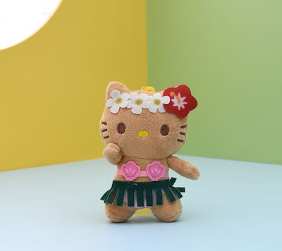 Qoo10] 日焼け ハローキティ ぬいぐるみ キーホ : バッグ・雑貨