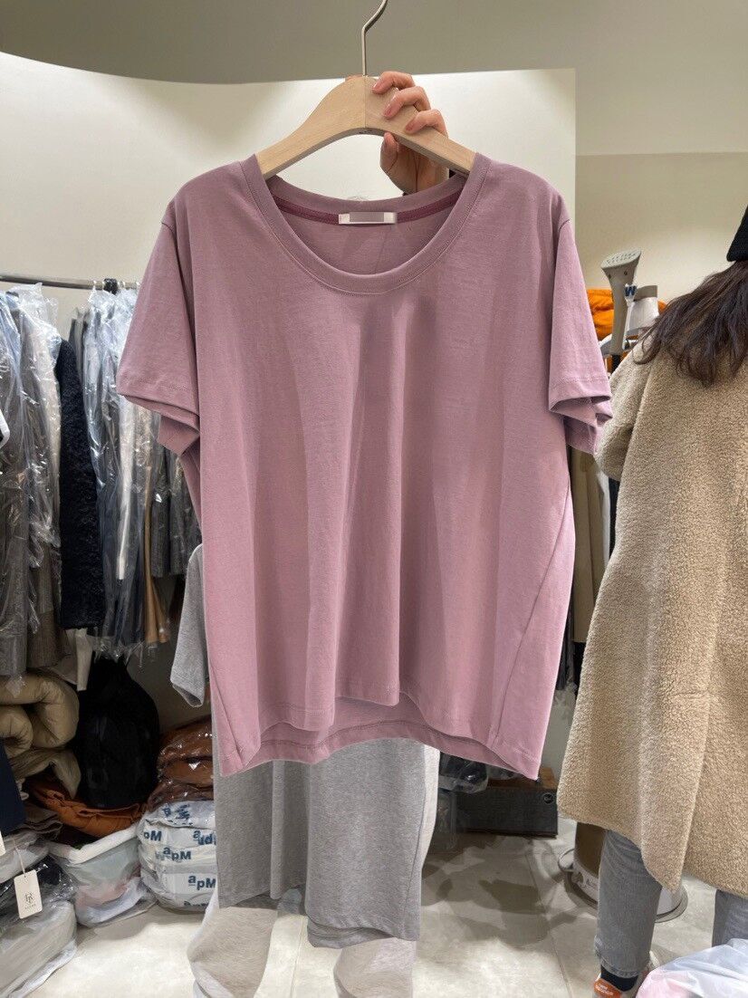 Tシャツ トップス 半袖 小さめ Uネック かわいい 大人可愛い きれいめ シンプル カジュアル 大人 上品 おしゃれ お洒落 かっこいい レトロ 大人女子 こなれ感 ラフ ラブリー キュート