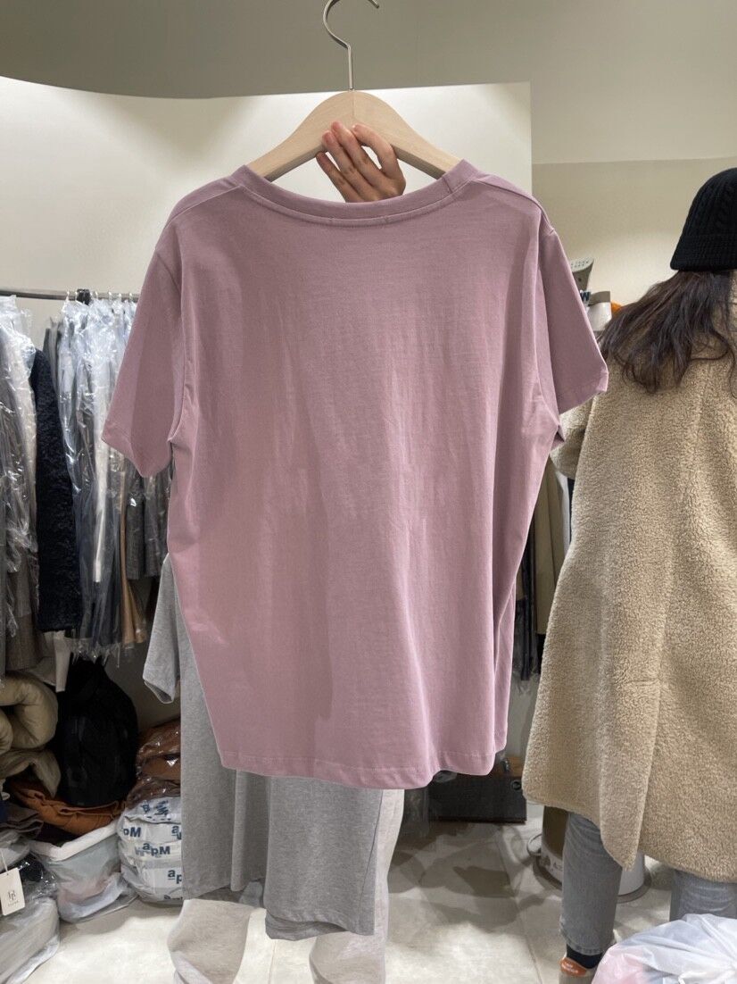 Tシャツ トップス 半袖 小さめ Uネック かわいい 大人可愛い きれいめ シンプル カジュアル 大人 上品 おしゃれ お洒落 かっこいい レトロ 大人女子 こなれ感 ラフ ラブリー キュート