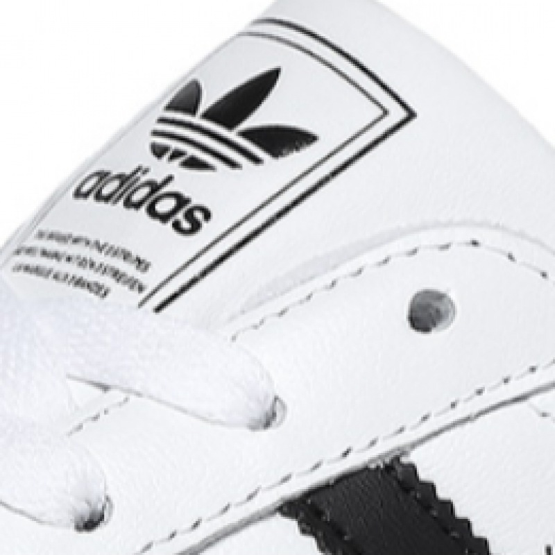 [アディダス] ジュニアスーパースター 2 J JH9976