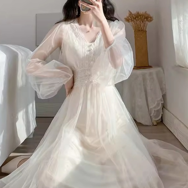 ドレス ワンピース ウェディング パーティー 結婚式 二次会 披露宴 演奏会 発表会 ステージ 舞台 ダンス ミモレ 長袖 Vネック 襟なし プリンセスライン 細身 Aライン レース チュール