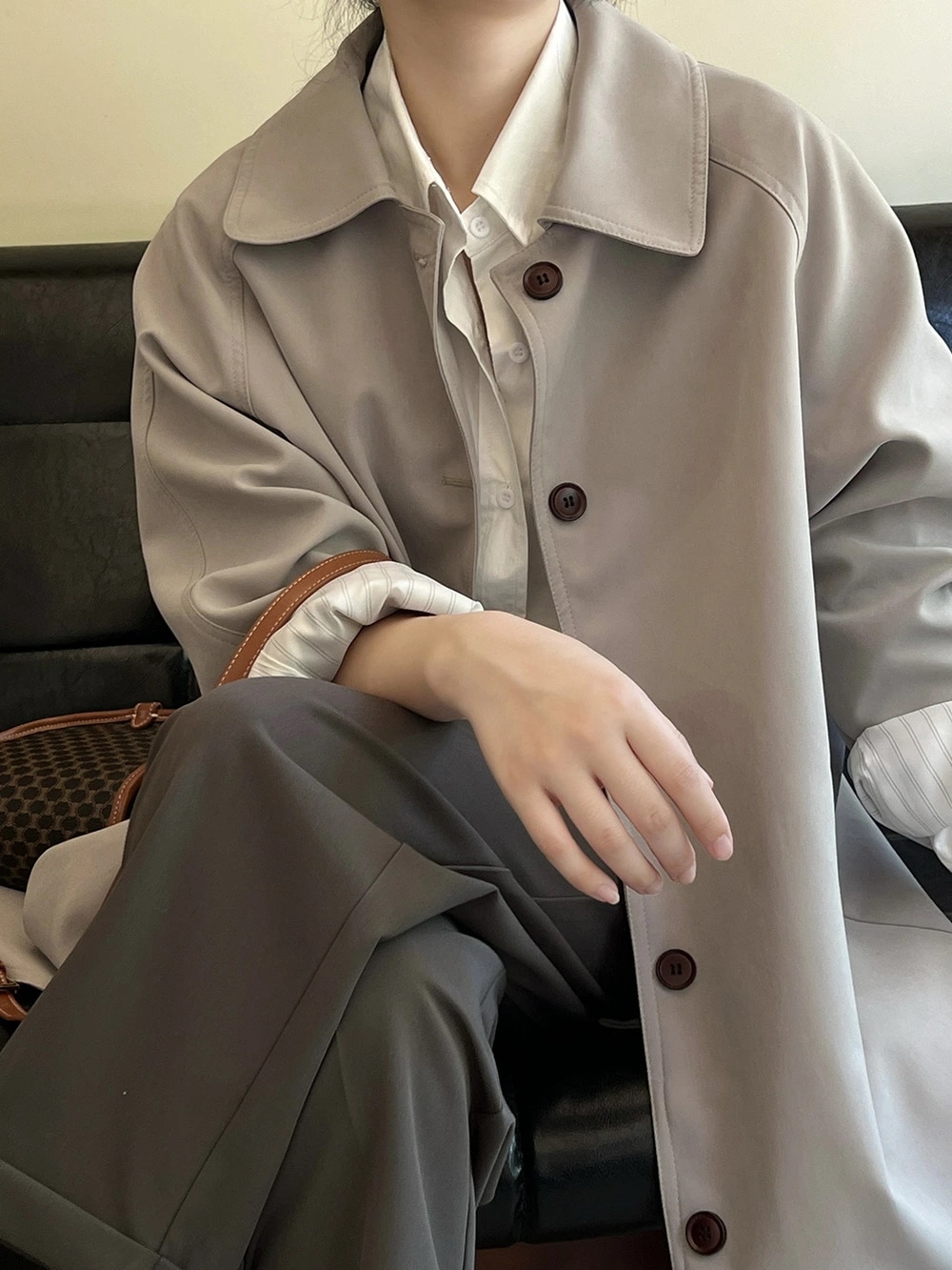 大流行のレンチコート　レディース アウター コート ジャケットコート トレンチコート ライトコート スプリングコート ロングコート トレンチ 長袖 ロング ベルト ボタン 通勤 オフィス オケージョン