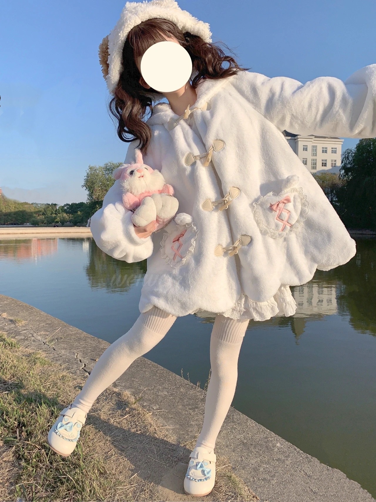 Lolitaぬいぐるみ短いウサギ耳コートロリータ牛角はかわいいです Lolitaぬいぐるみ短いウサギ耳コートロリータ牛角はかわいいです