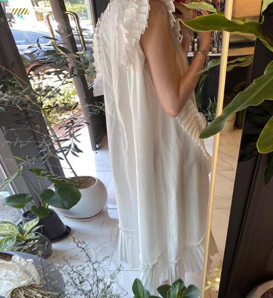 ワンピース ジャケット ロング丈 ボリュームスリーブ デザイン 美ライン ニュアンス ラッフル プリーツ フリル ファスナー カラバリ ロマンチック かわいい 大人可愛い きれいめ シンプル ワンピース ジャケット ロング丈 ボリュームスリーブ デザイン 美ライン ニュアンス ラッフル プリーツ フリル ファスナー カラバリ ロマンチック かわいい 大人可愛い きれいめ シンプル