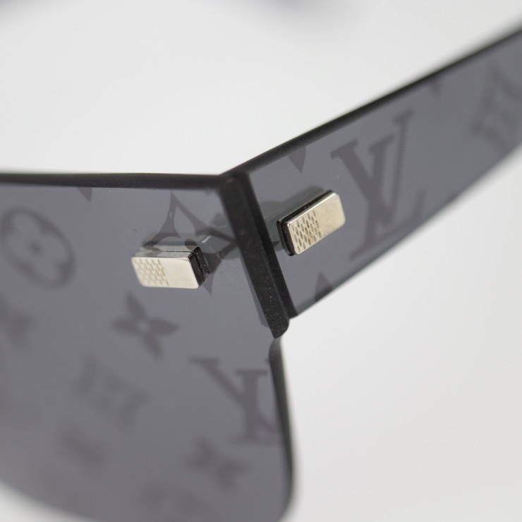 LOUIS VUITTON ルイ ヴィトン サングラス Z0993U City Mask シティマスク モノグラム 表記サイズ 145 プラスチック ブラック シルバー金具 シティーマスク ビトン 本