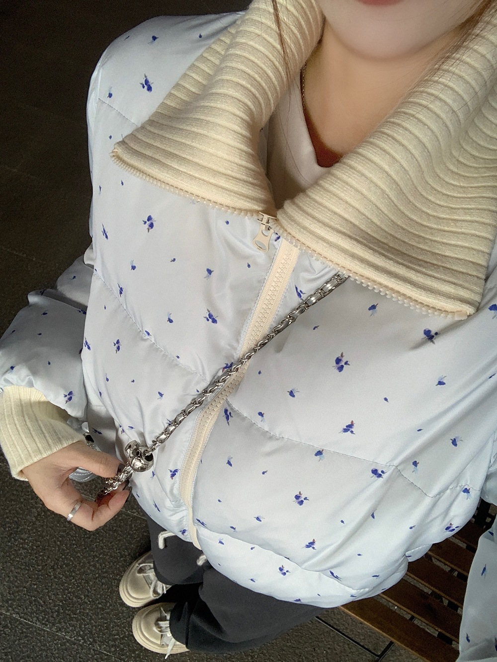 ふっくら中綿 あたたかい 冬 防寒あったか暖かいかわいい ブルゾン厚手アウターBF風スタンドハイネック無地羽織る ファッション系大人ゆったりカジュアルストリート にサイズ丈シルエット秋レディース黑白