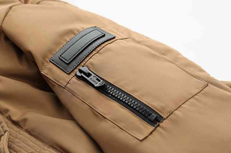 ダウンジャケット メンズ 軽い ダウン 白 春 ボア 黒 40代 ビジネス おしゃれ 防寒 コスパ 高級 防水 ショート 冬 光沢 細身 暖かい 人気 ロング スリム 軽量 コート 秋 大きいサイズ