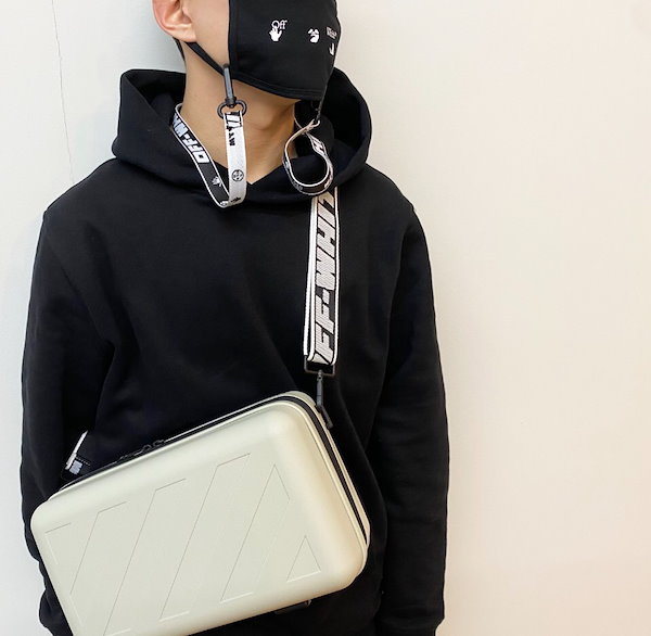 off-white アモーレパシフィック　4点セット