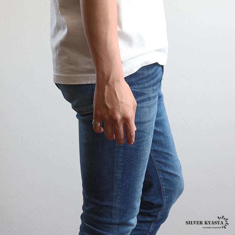 シルバー925 金剛杵メタルを据えたシルバーリング [rs084]