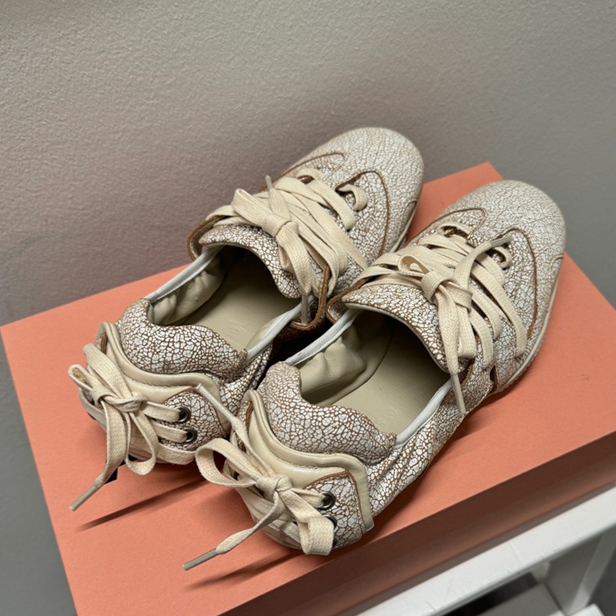 韓国の小人数バレエシューズバインド革靴カジュアルフラットシューズメアリージェン靴スニーカーシングルシューズ