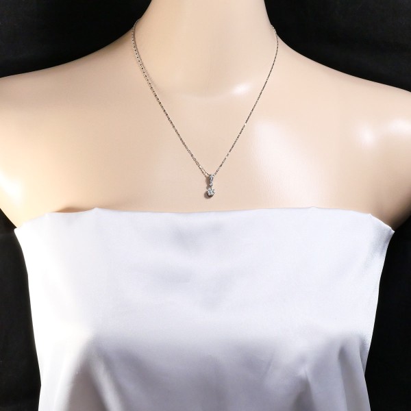 K18 18金 WG ホワイトゴールド ネックレス ダイヤ 0.30 約45cm ジュエリー 中古 K18 18金 WG ホワイトゴールド ネックレス ダイヤ 0.30 約45cm ジュエリー 中古