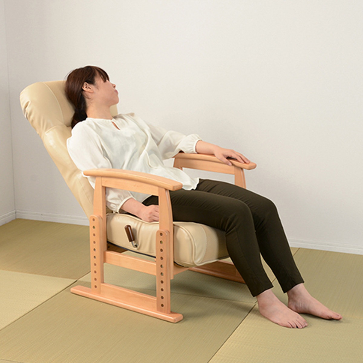 高座椅子 無段階リクライニング 高さ8段階調整 ロータイプ 2way 立ち座り楽 座いす 座椅子 1人掛け ソファ 木製 フレーム ハイバック 肘置き 肘掛 合皮 レザー調 メッシュ素材