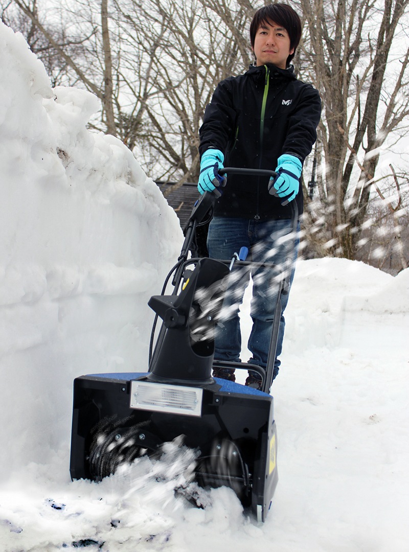 【電動除雪機スノーブロワー(20mコード付きセット)】除雪機 電動 電動除雪機 家庭用 1400W スノーブロワー 除雪 最大除雪高さ6m 飛ばす 除雪幅40cm 【電動除雪機スノーブロワー(20mコード付きセット)】除雪機 電動 電動除雪機 家庭用 1400W スノーブロワー 除雪 最大除雪高さ6m 飛ばす 除雪幅40cm