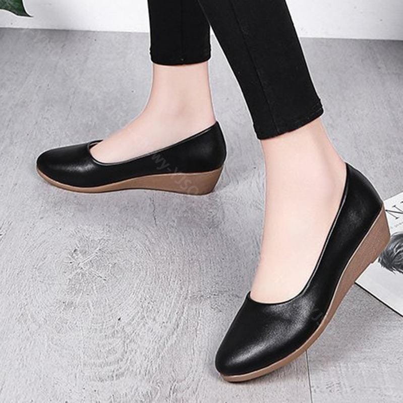500円OFFクーポン ウェッジソール 走れるパンプス ラウンドトゥ スリッポン 無地 パーティー パンプス 美脚 ハイヒール 黒 白 パンプス 入園式 入学式 卒業式 卒園式 滑り止め カジュアル 500円OFFクーポン ウェッジソール 走れるパンプス ラウンドトゥ スリッポン 無地 パーティー パンプス 美脚 ハイヒール 黒 白 パンプス 入園式 入学式 卒業式 卒園式 滑り止め カジュアル