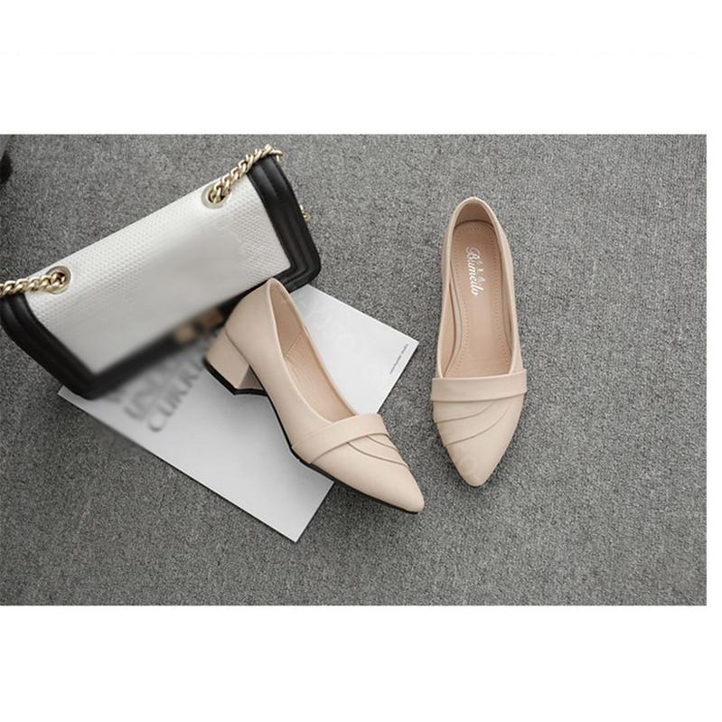 1000円OFFクーポン パンプス ローヒール 4cm ポインテッドトゥ 痛くない 幅広 走れる パンプス 歩きやすい 太ヒール ぺたんこ シューズ 春 夏 秋 冬 低反発クッション 甲高 オフィスパ