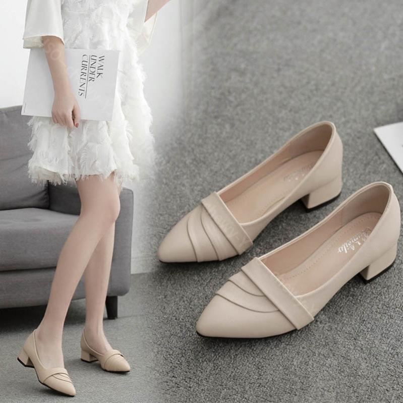 1000円OFFクーポン パンプス ローヒール 4cm ポインテッドトゥ 痛くない 幅広 走れる パンプス 歩きやすい 太ヒール ぺたんこ シューズ 春 夏 秋 冬 低反発クッション 甲高 オフィスパ