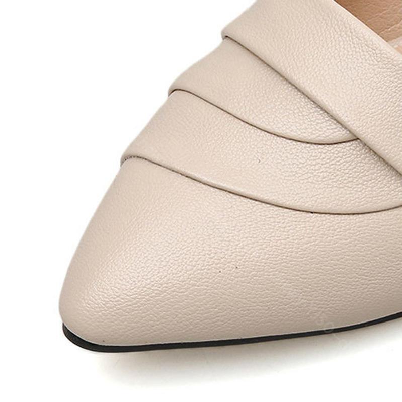 1000円OFFクーポン パンプス ローヒール 4cm ポインテッドトゥ 痛くない 幅広 走れる パンプス 歩きやすい 太ヒール ぺたんこ シューズ 春 夏 秋 冬 低反発クッション 甲高 オフィスパ