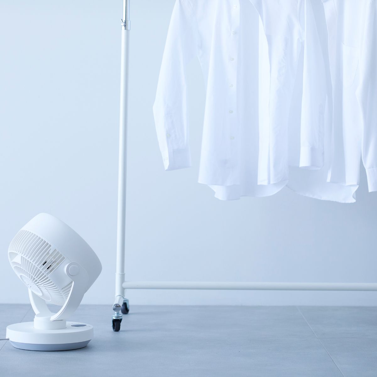 サーキュレーター 扇風機 静音 15畳 省エネ リモコン タイマー付き 上下左右首振り 小型 コンパクト 空気循環 モダンデザイン RCL-100JPWH サーキュレーター 扇風機 静音 15畳 省エネ リモコン タイマー付き 上下左右首振り 小型 コンパクト 空気循環 モダンデザイン RCL-100JPWH