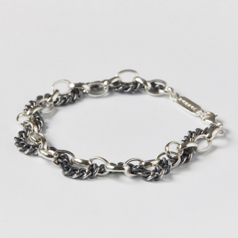 bts jin着用 B550 シルバーブレイスレット bts jin着用 B550 シルバーブレイスレット