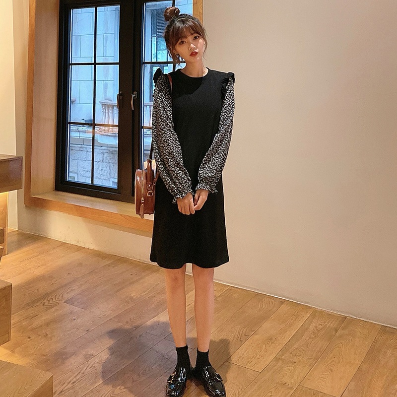 ワンピース ミニ丈 袖あり パフスリーブ クルーネック 襟なし デザイン 美ライン フリル ドッキング 伸縮性 ニット かわいい 大人可愛い きれいめ シンプル カジュアル 大人 上品 おしゃれ ワンピース ミニ丈 袖あり パフスリーブ クルーネック 襟なし デザイン 美ライン フリル ドッキング 伸縮性 ニット かわいい 大人可愛い きれいめ シンプル カジュアル 大人 上品 おしゃれ