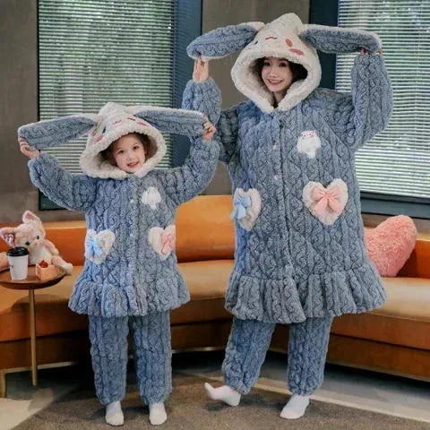 女の子のパジャマ24厚めのサンゴベルベット三層パッド入り子供の母と娘の部屋着 女の子のパジャマ24厚めのサンゴベルベット三層パッド入り子供の母と娘の部屋着