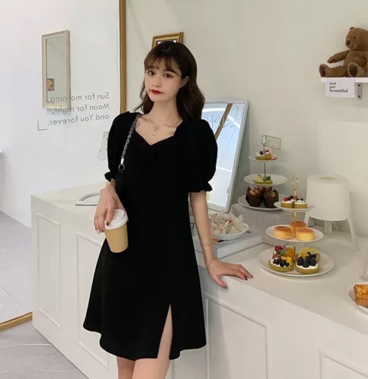 スカート パンツ ミニ ミニ丈 膝丈 ひざ丈 袖あり 半袖 パフスリーブ 襟なし ペンタゴンネック 細身 ストレート ハイウエスト かわいい シンプル 大人 おしゃれ お洒落 かっこいい 大人可愛い