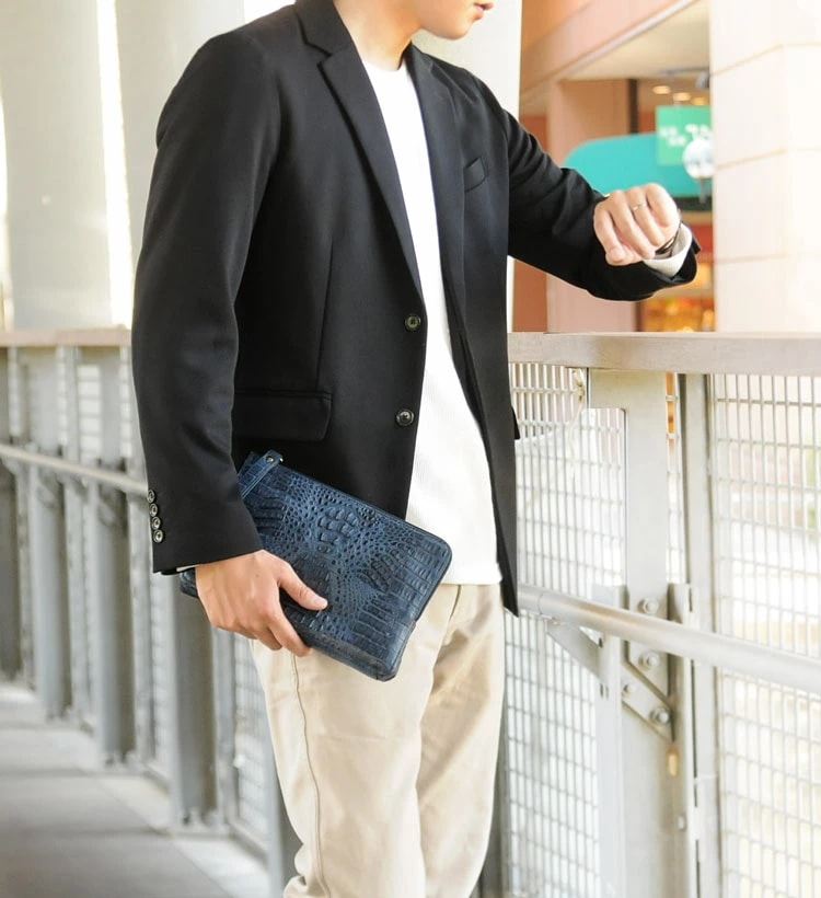 カイマンレザーマットクラッチバッグ