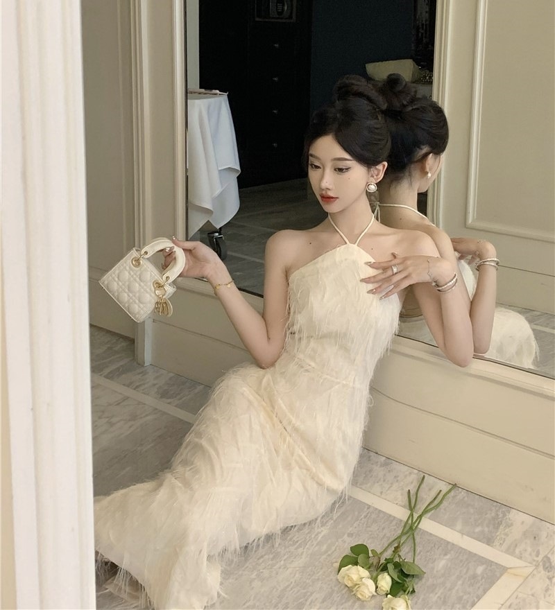 ドレス パーティードレス 二次会ドレス ミモレ丈ドレス ミモレ丈 袖なし ホルターネック 細身 シフォン フリンジ バックスリット 大人 上品 お洒落 セクシー レディース パーティー リゾート 旅行 ドレス パーティードレス 二次会ドレス ミモレ丈ドレス ミモレ丈 袖なし ホルターネック 細身 シフォン フリンジ バックスリット 大人 上品 お洒落 セクシー レディース パーティー リゾート 旅行